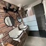 Proche Gare Apartament