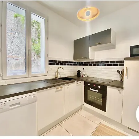 Proche Gare Apartment